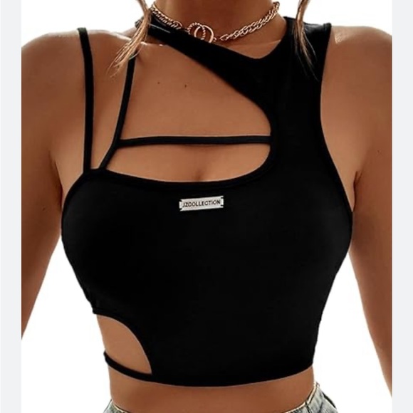 SHEIN Tops - Black Crop Top
